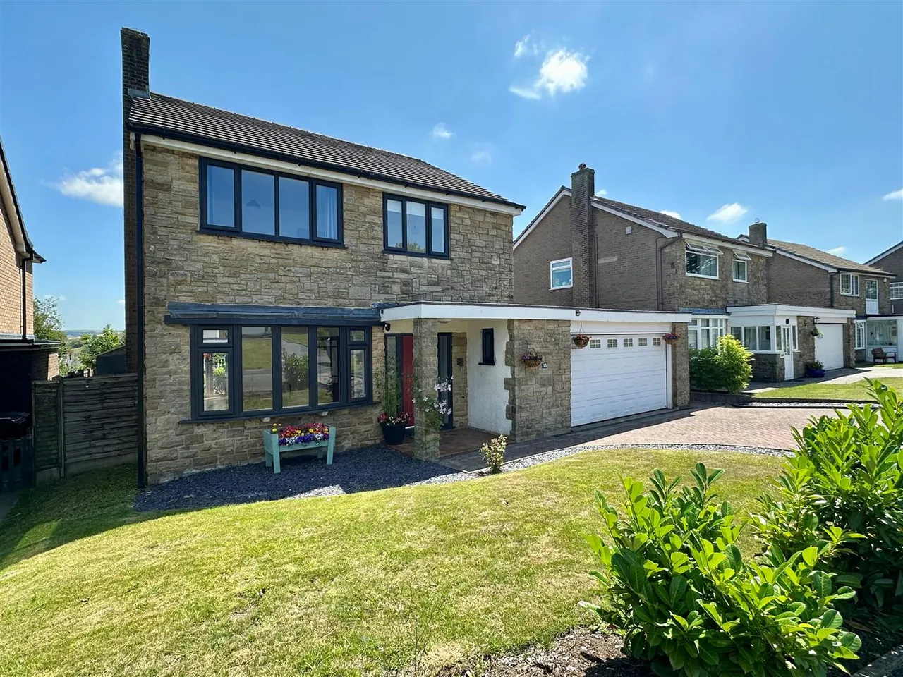4 bed house for sale, Meadowside, Whaley Bridge, SK23