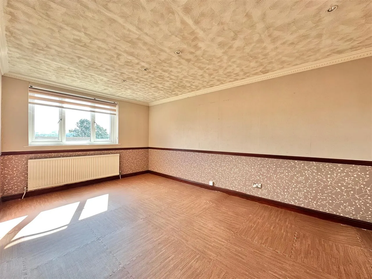 Meadowside, Whaley Bridge, SK23, photo 9