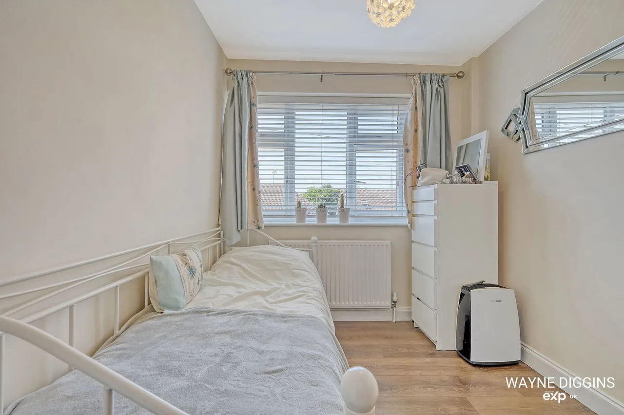 Fetherston Road, Stanford-le-hope, SS17, photo 12