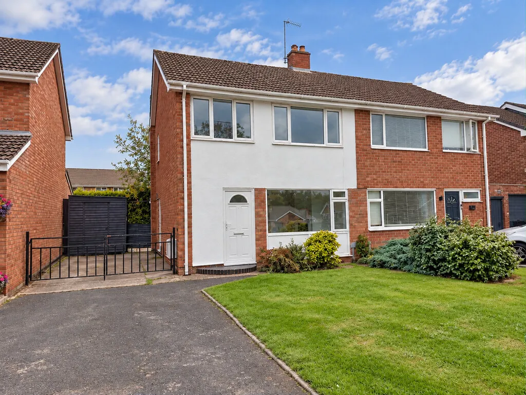 3 bed house for sale, Sherwood Crescent, Market Drayton