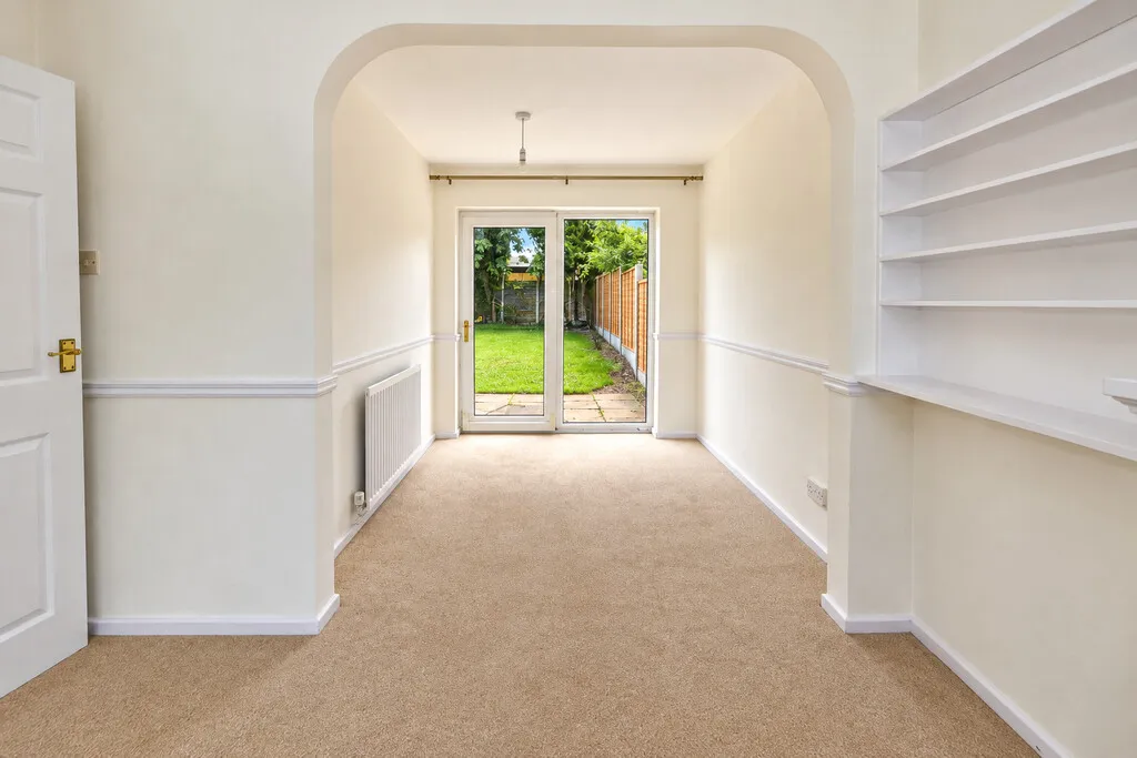 Sherwood Crescent, Market Drayton, photo 5
