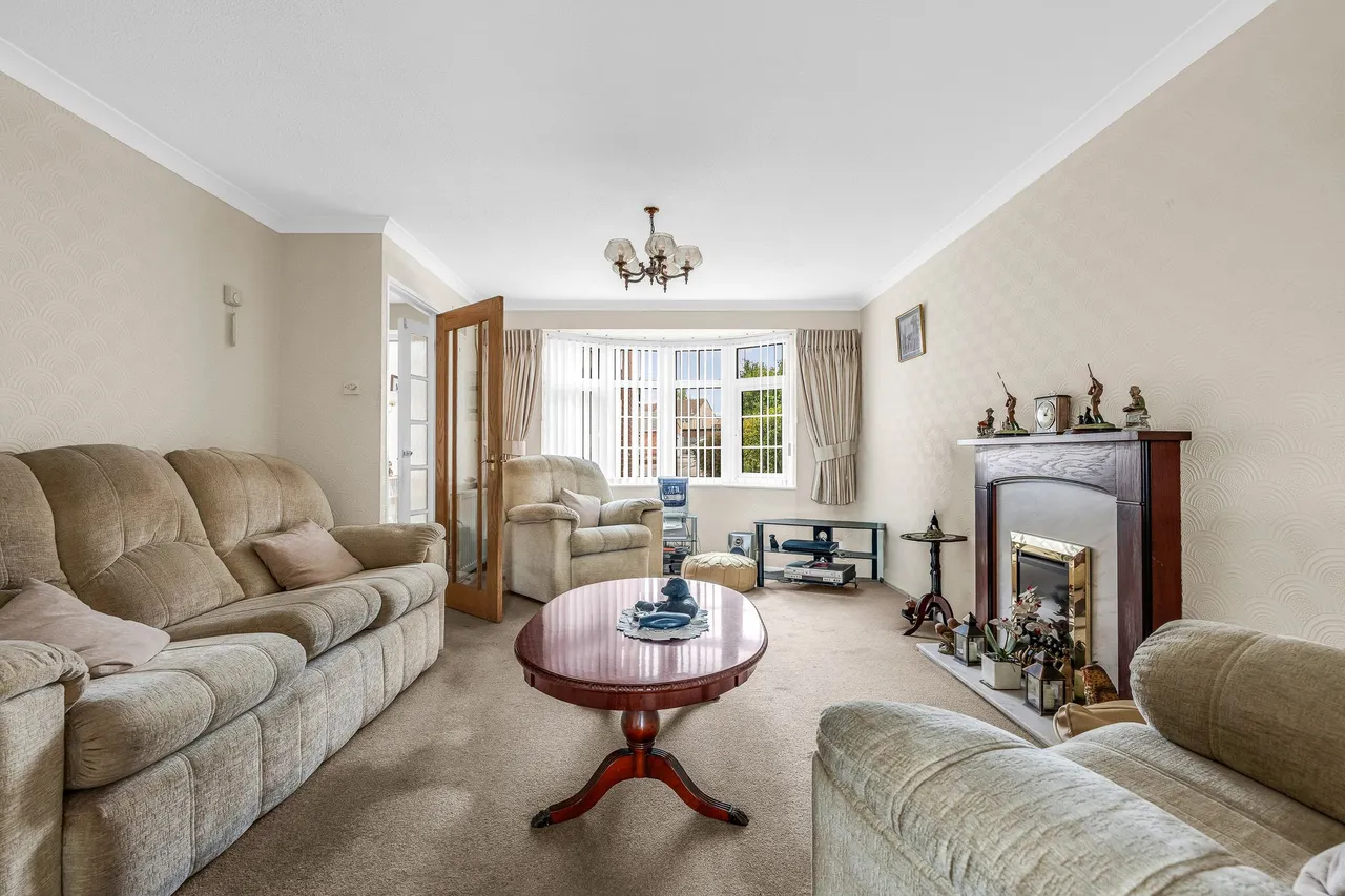 Aldwyke Rise, Ware, SG12 0BY, photo 2