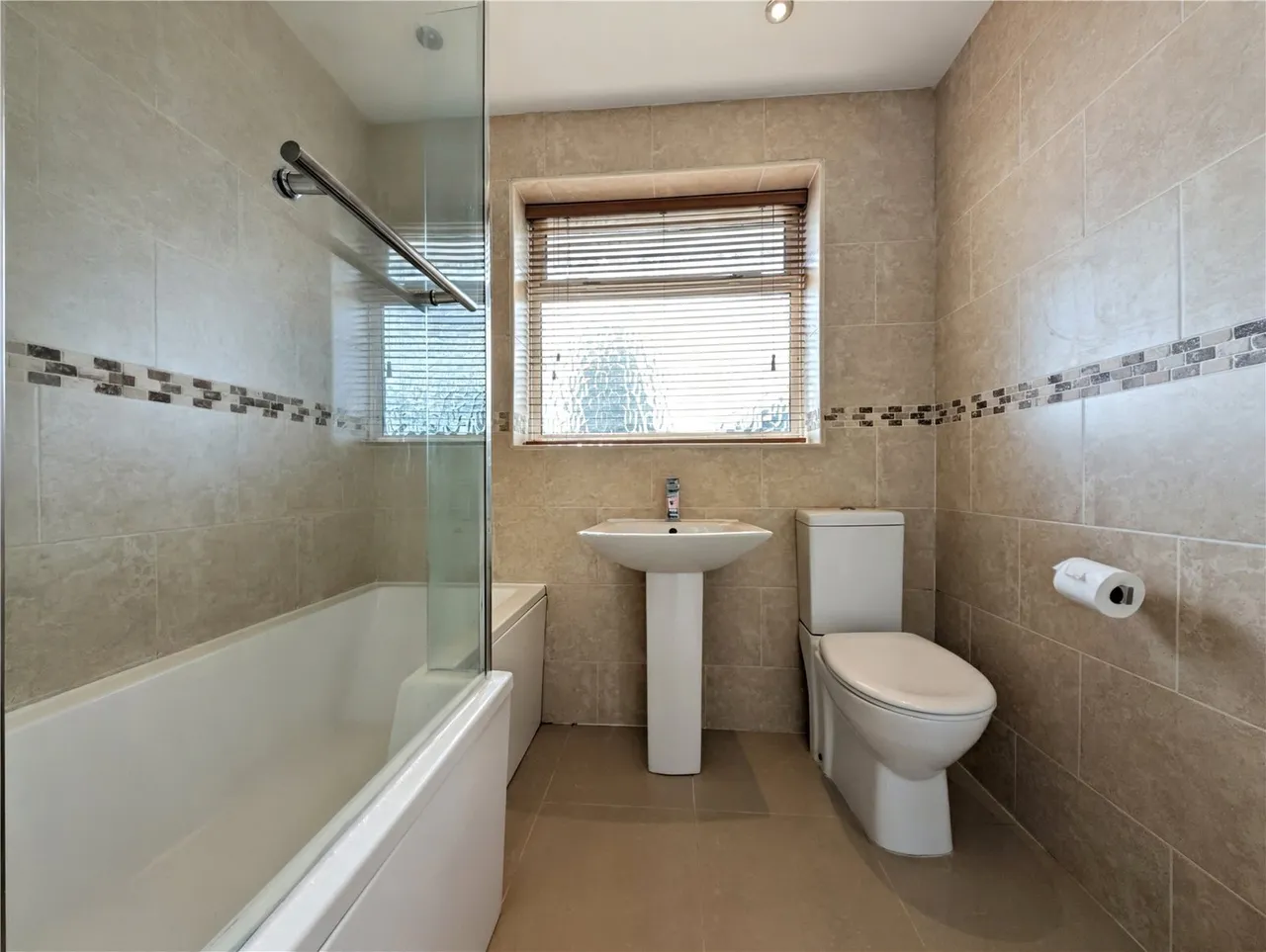 Windermere Way, Stourport-on-Severn, photo 17