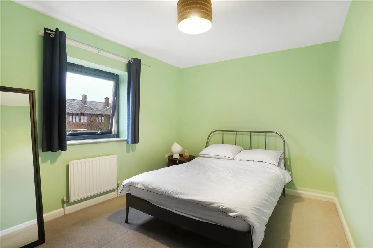 Dalmeny Avenue, London, photo 4