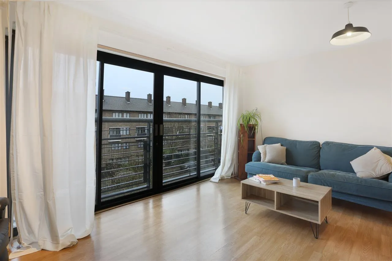 Dalmeny Avenue, London, photo 9