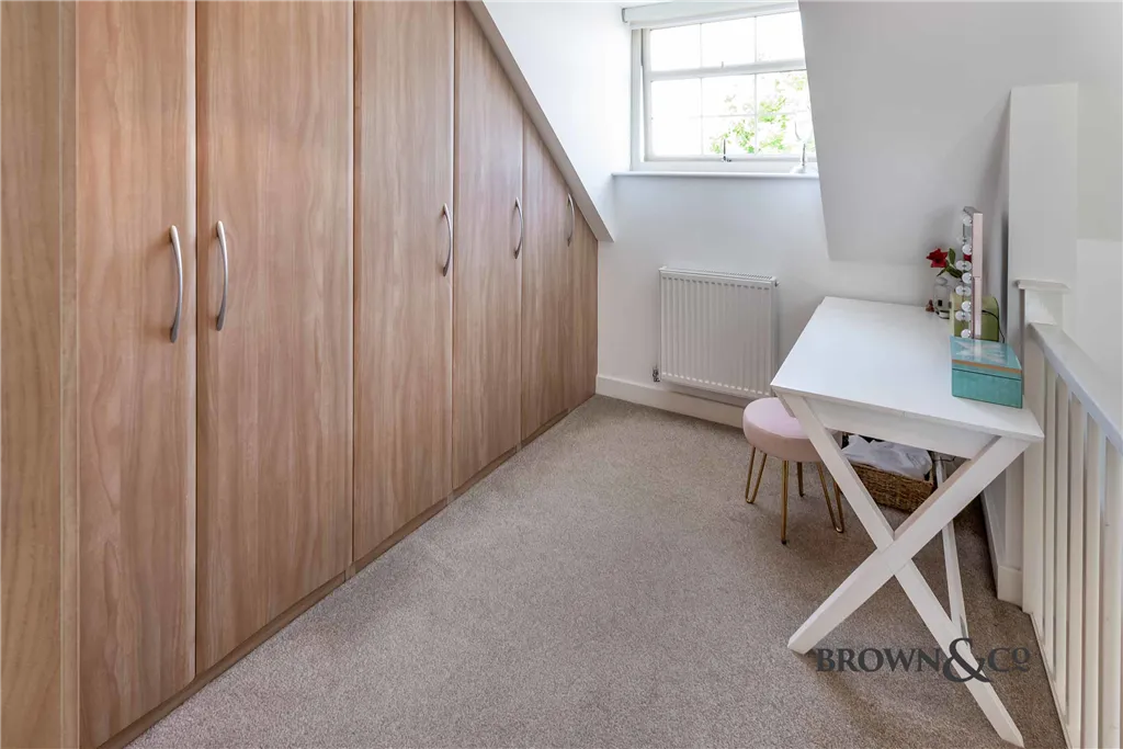 Edgbaston Drive, Retford, photo 13