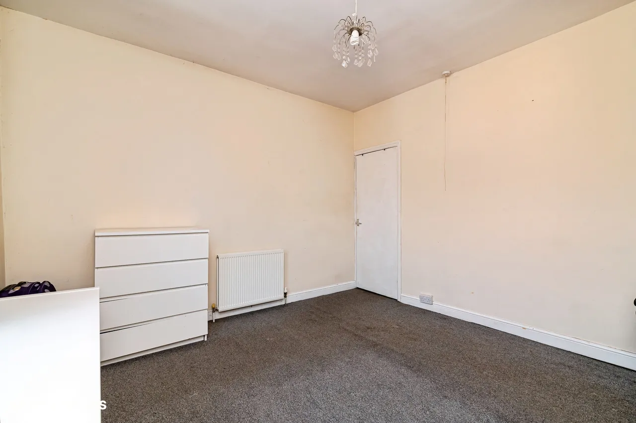 Latham Street, Nottingham, NG6, photo 16