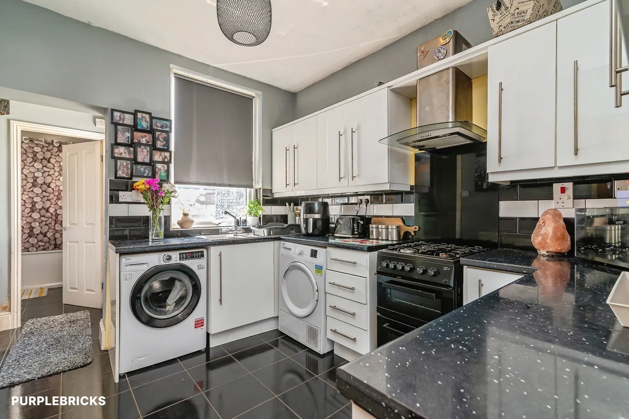 Latham Street, Nottingham, NG6, photo 7