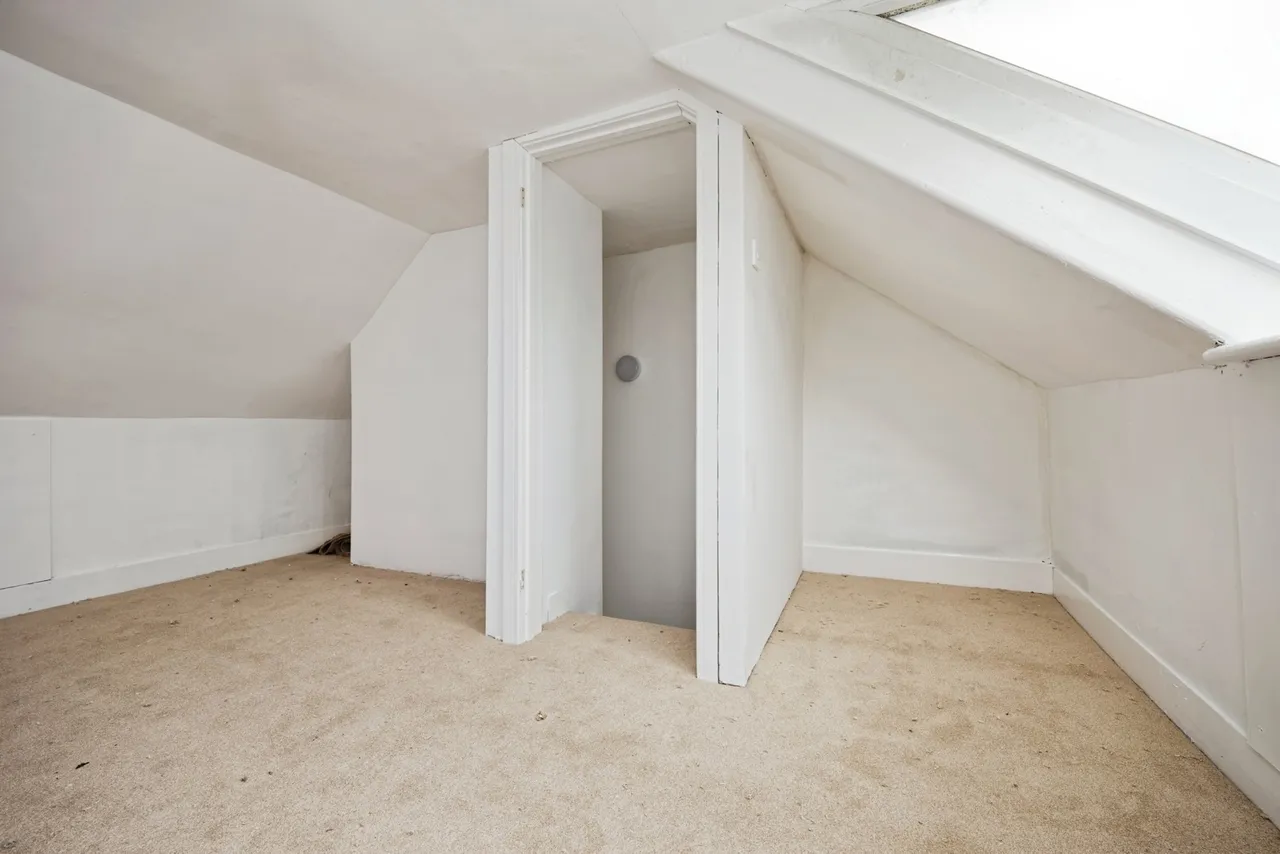 De Burgh Street, Dover, CT17, photo 14