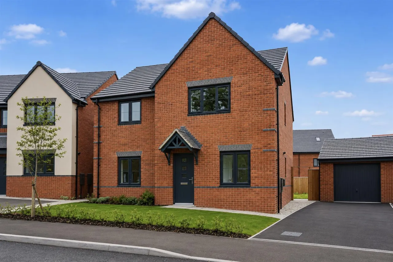 4 bed house for sale, Coventry Lane, Bramcote, NG9