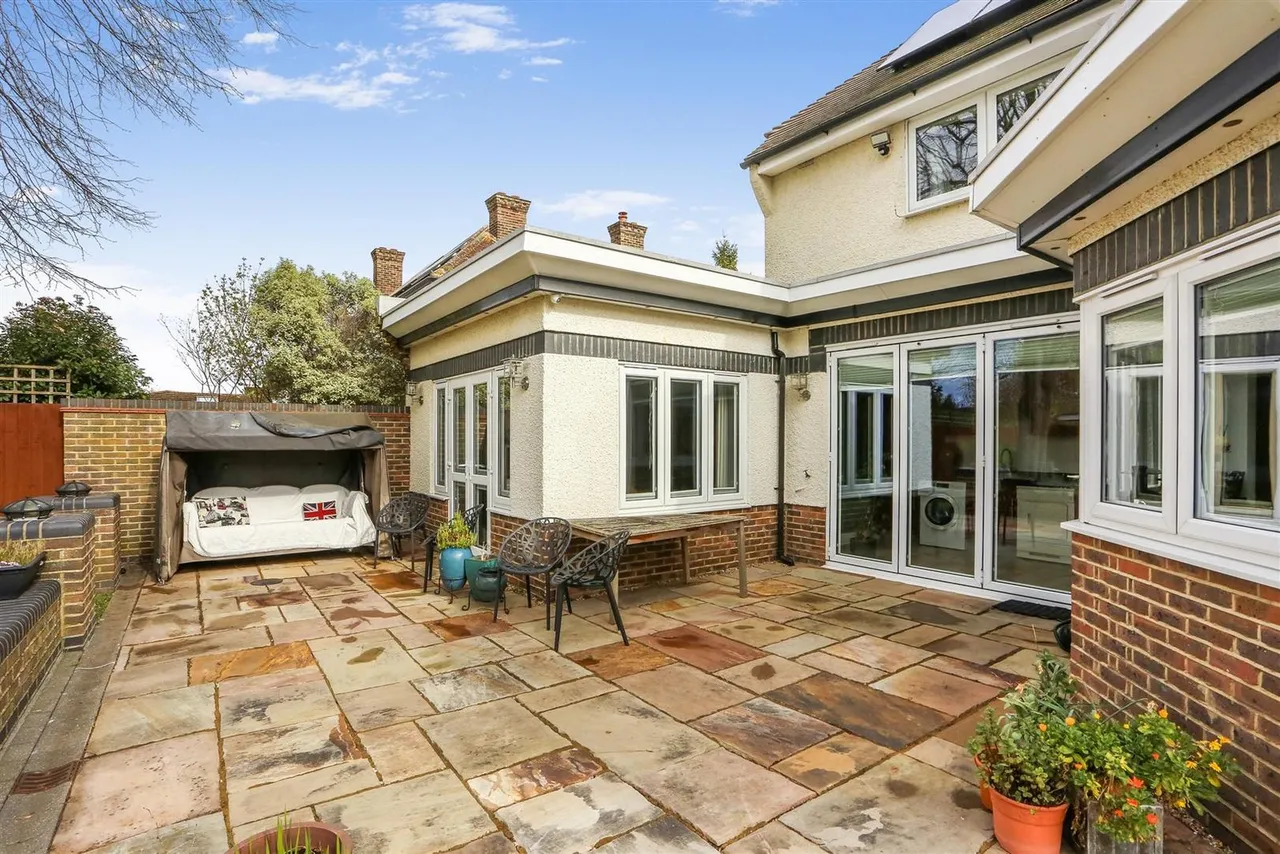 The Avenue, South Cheam, SM2, photo 20