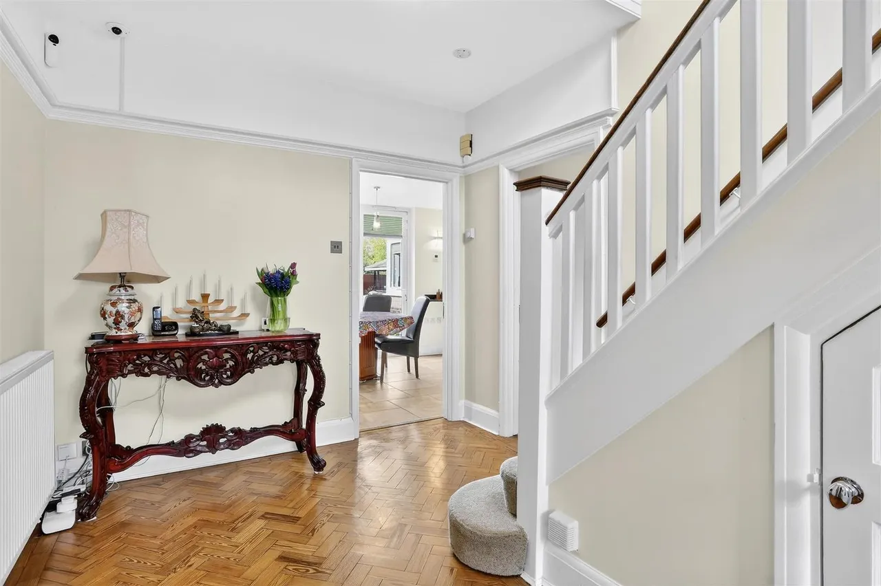 The Avenue, South Cheam, SM2, photo 45