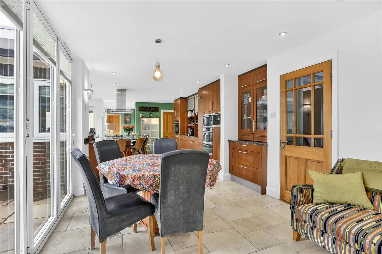 The Avenue, South Cheam, SM2, photo 9