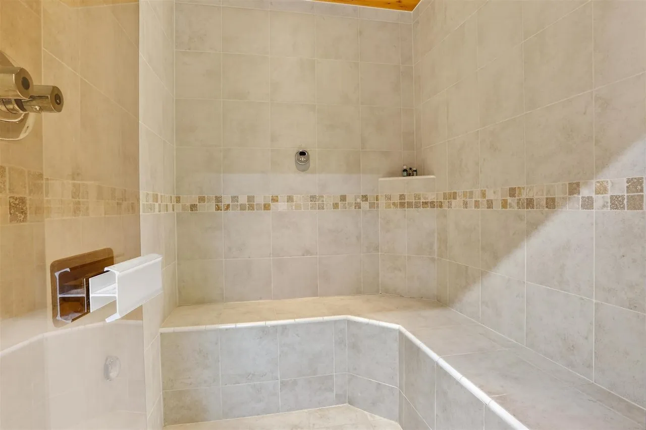 The Avenue, South Cheam, SM2, photo 26