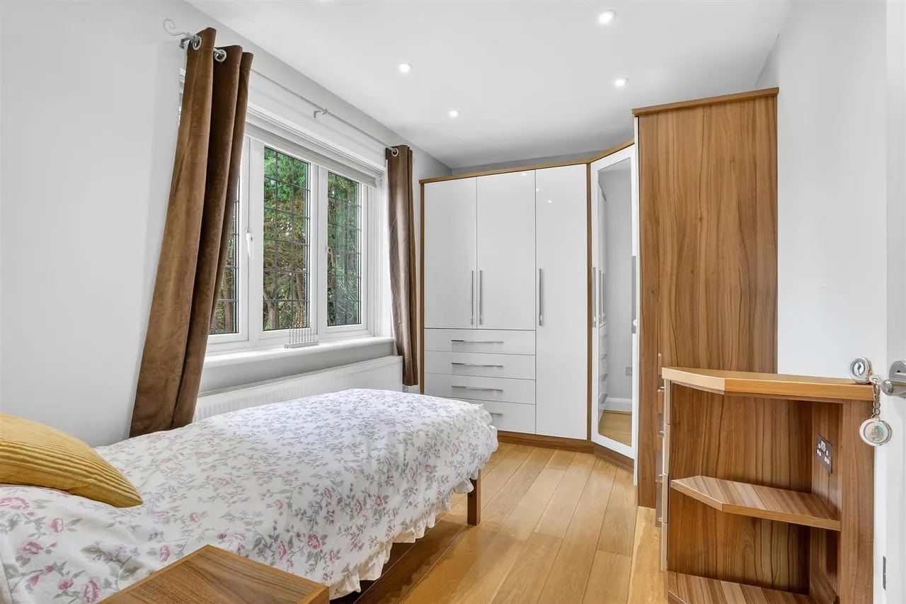 The Avenue, South Cheam, SM2, photo 43