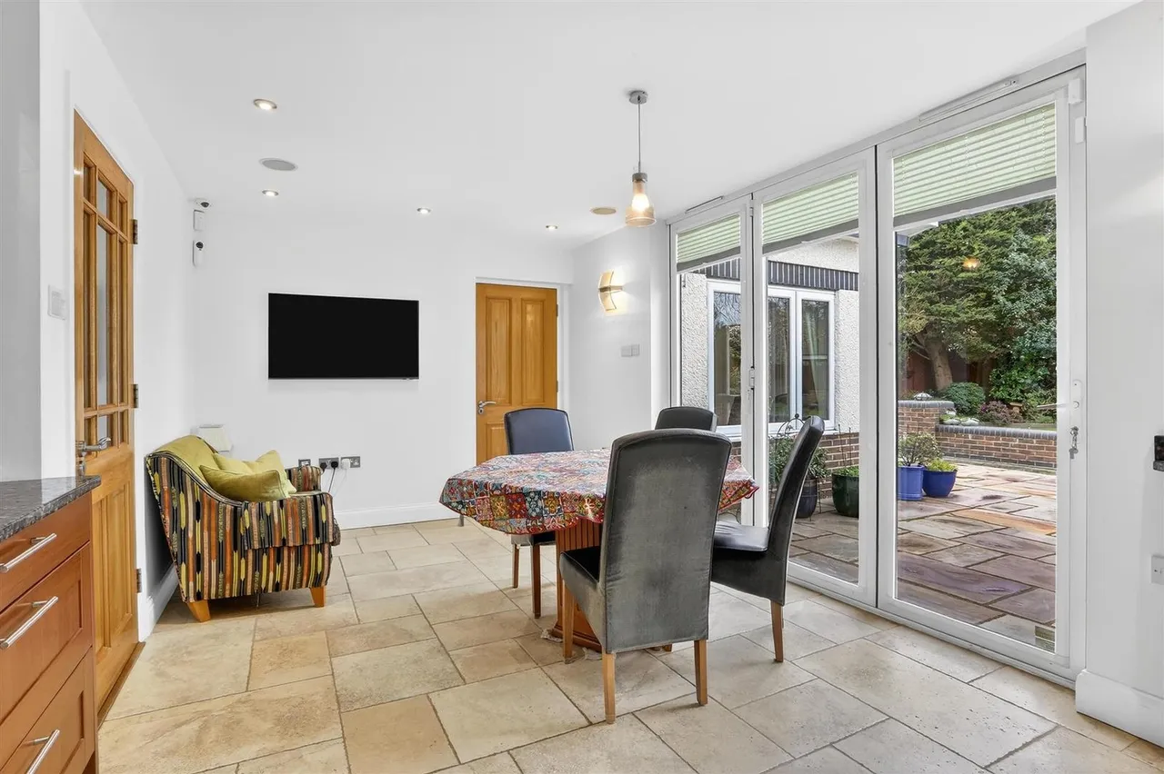 The Avenue, South Cheam, SM2, photo 8
