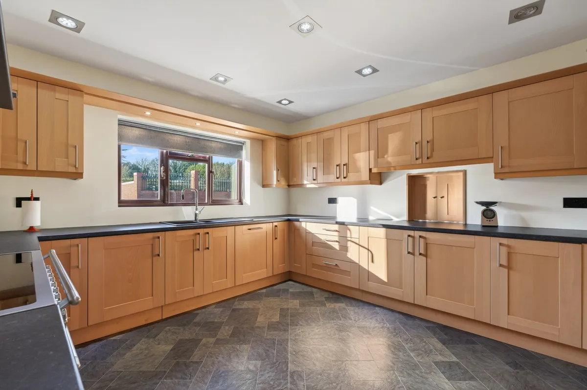 Hadzor Droitwich, WR9, photo 8