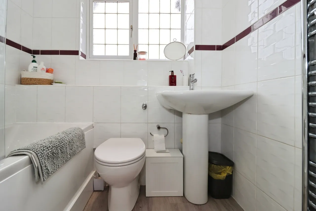 Ellicks Close, Bradley Stoke, Bristol, Gloucestershire, BS32, photo 24
