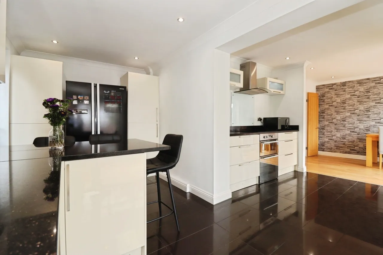 Ellicks Close, Bradley Stoke, Bristol, Gloucestershire, BS32, photo 21