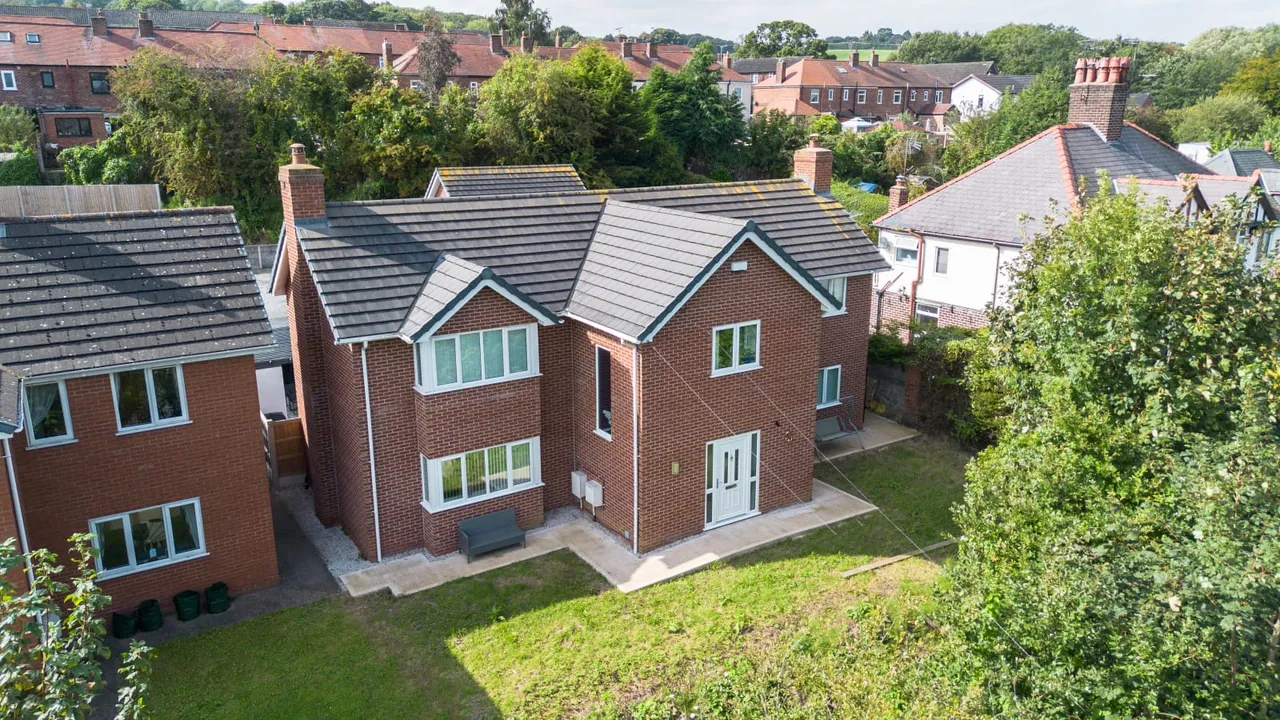4 bed house for sale — Bagillt Road, Greenfield, Holywell, Flintshire, CH8 7EY