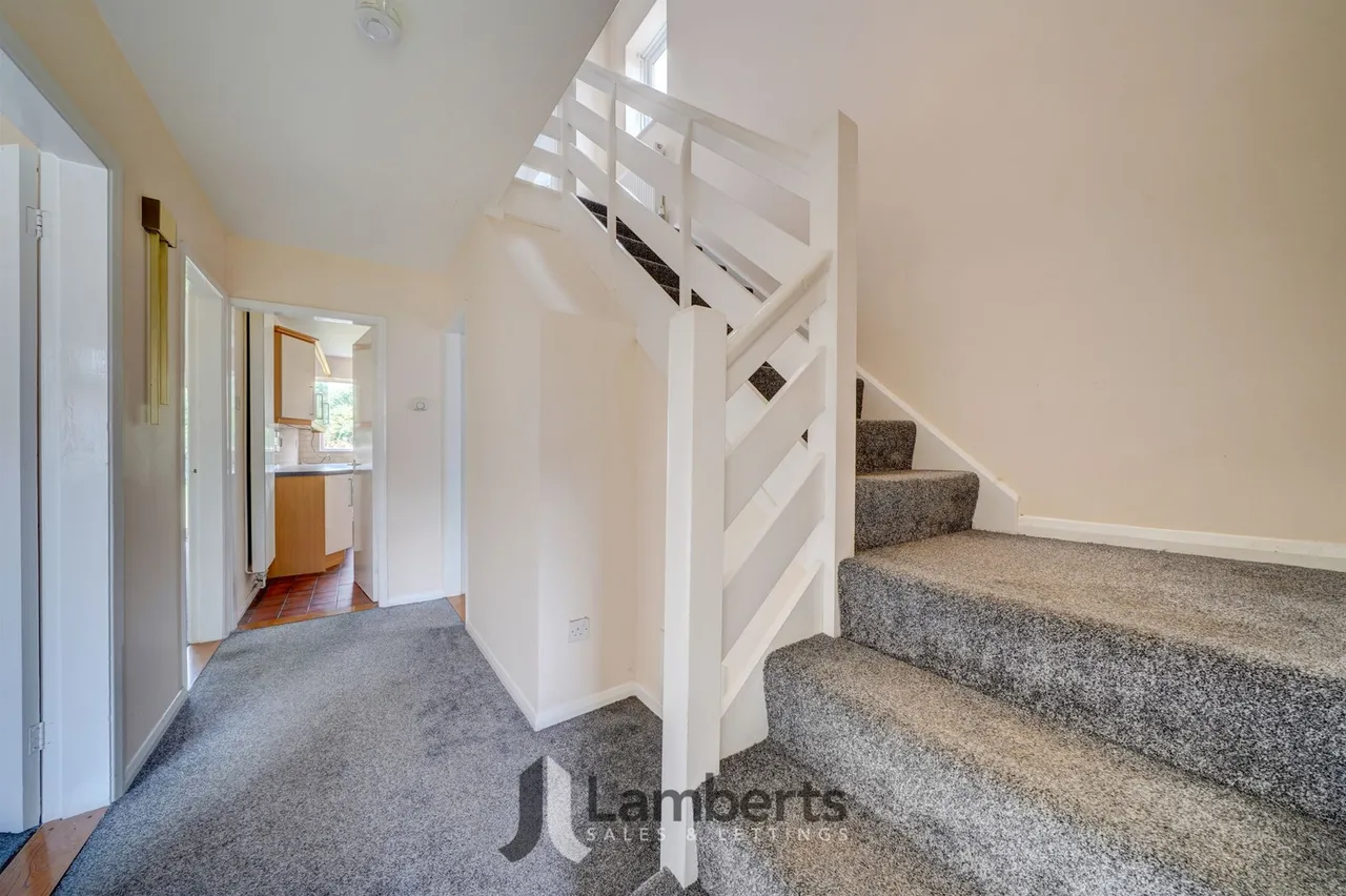 23 Churchway Piece, Worcester, photo 4