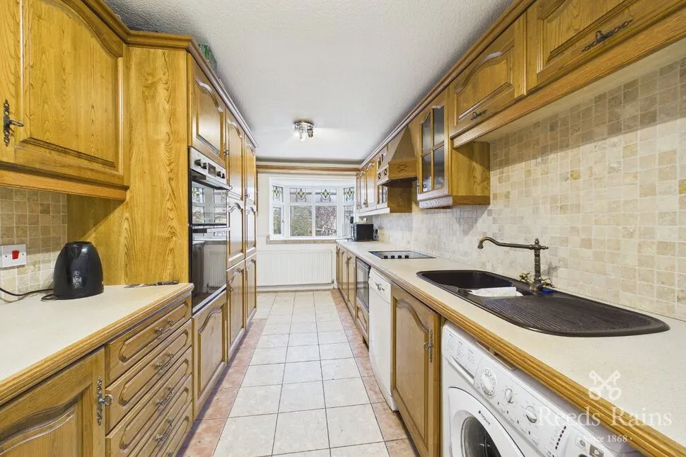 Heswall Road, Stockport, Greater Manchester, SK5, photo 5