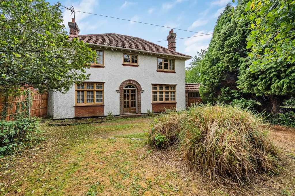 Church Road, Uxbridge, photo 15