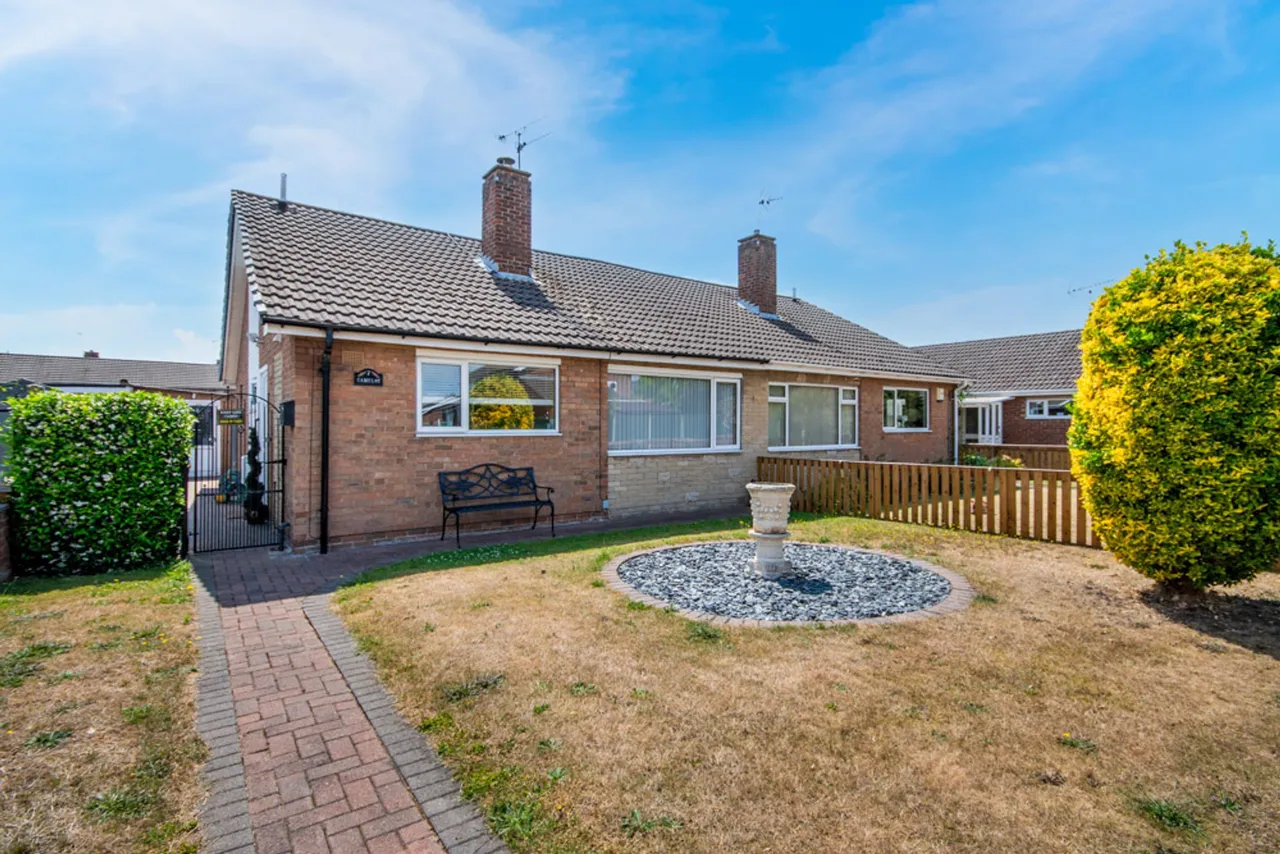 2 bed house for sale, East Walk, Retford, DN22