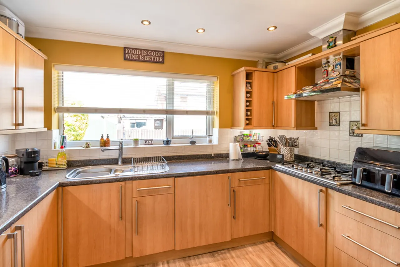 East Walk, Retford, DN22, photo 5