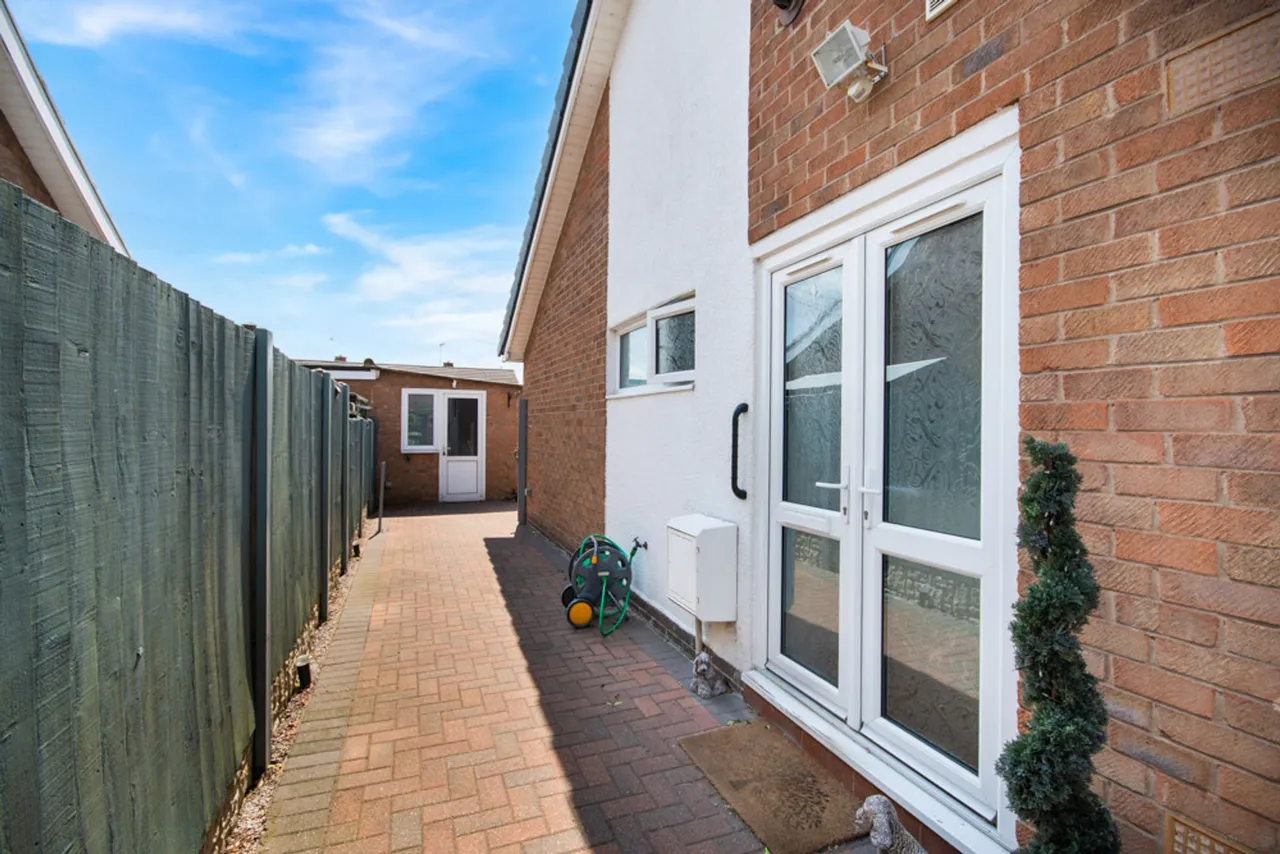 East Walk, Retford, DN22, photo 13