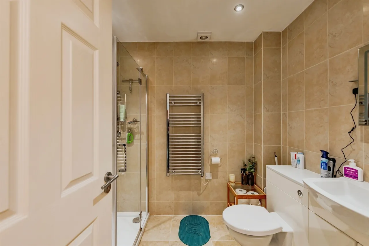 Hyde Heath Court, Crawley, RH10, photo 10