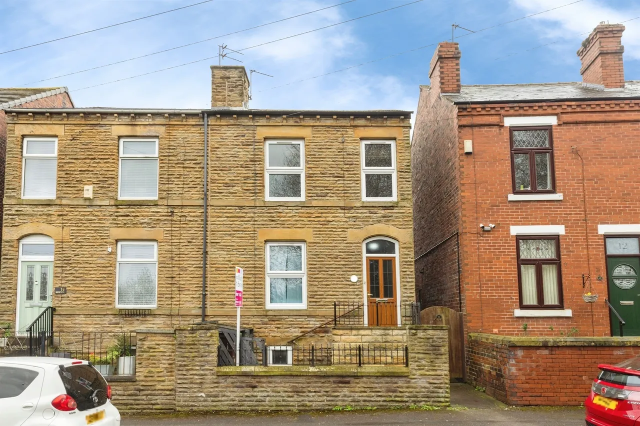 2 bed house for sale — Harrap Street, Wakefield