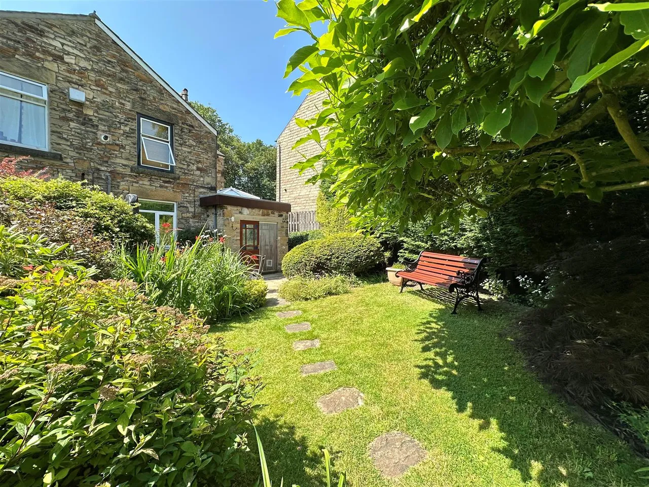 St Marys Road, New Mils, SK22, photo 19