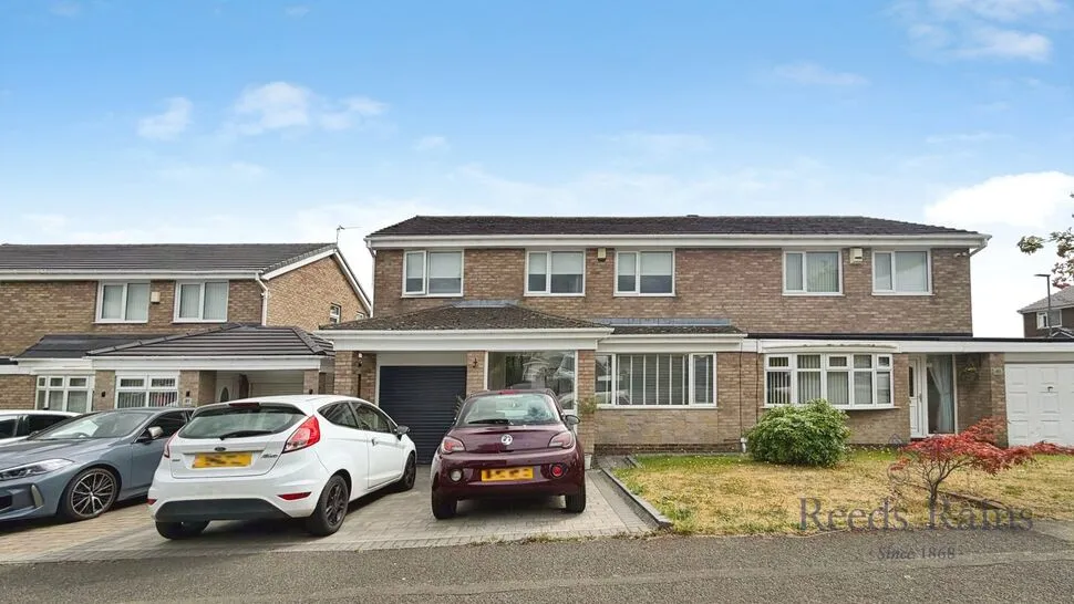 4 bed house for sale — Penhill Close, Ouston, Durham, DH2