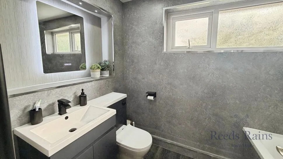 Penhill Close, Ouston, Durham, DH2, photo 11