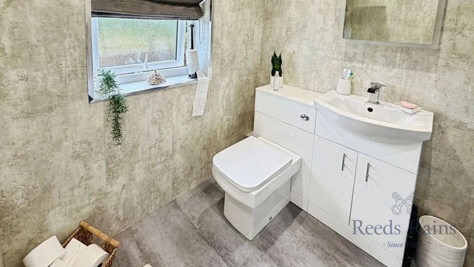 Penhill Close, Ouston, Durham, DH2, photo 8