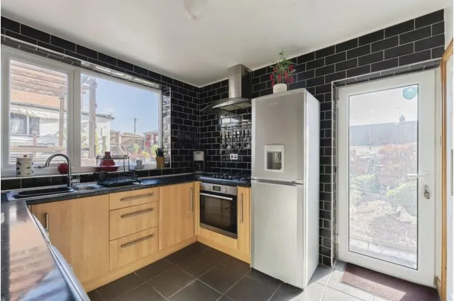 Windways, Ellesmere Port, CH66, photo 13