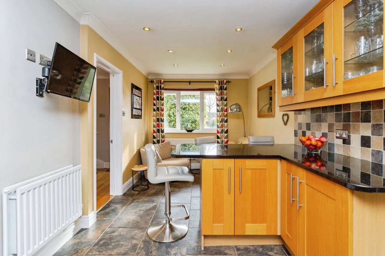Chepstow Drive, Stafford, Staffordshire, ST17, photo 9