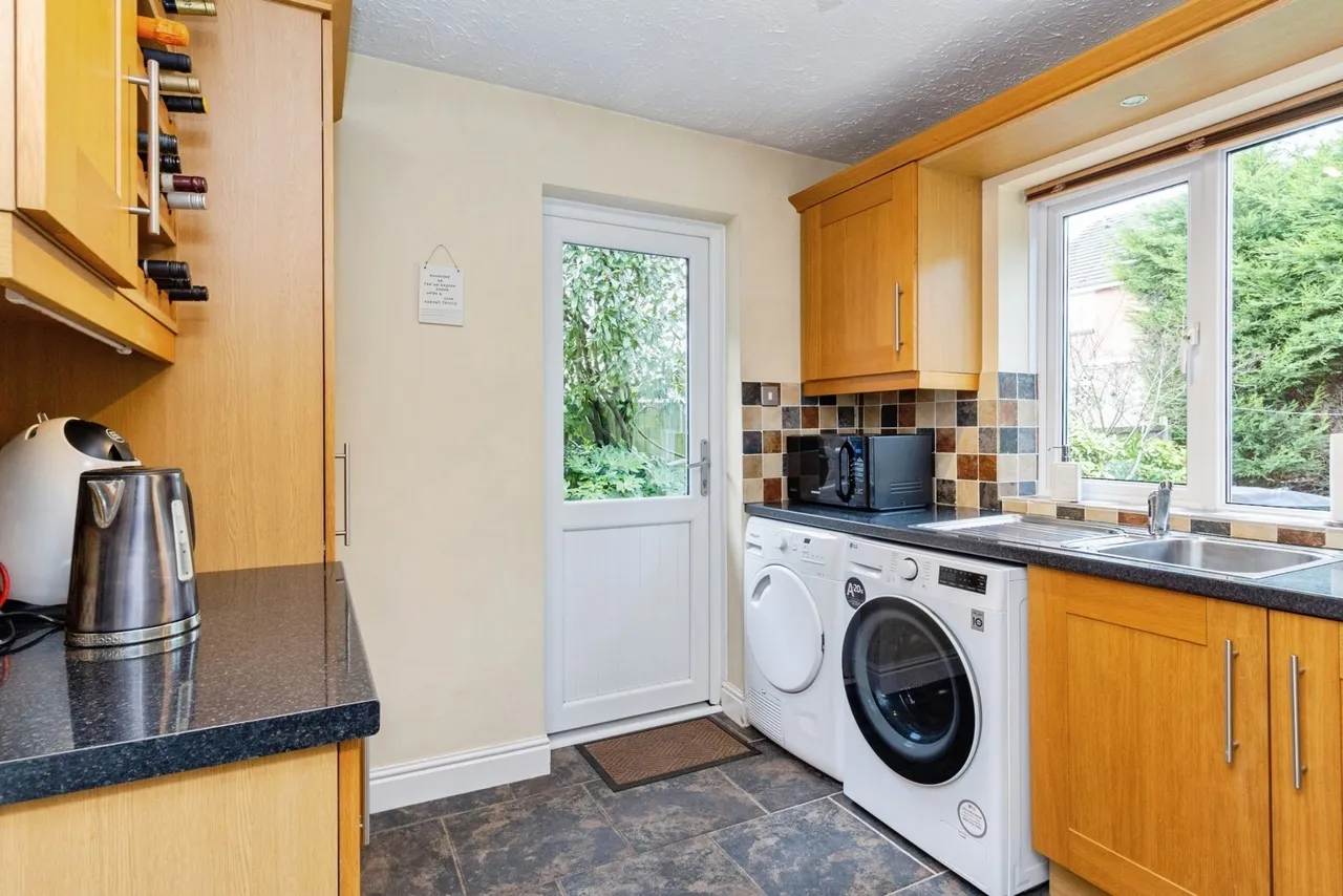 Chepstow Drive, Stafford, Staffordshire, ST17, photo 10