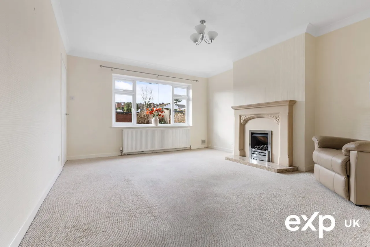 Bretton Road, Ravenshead, photo 10