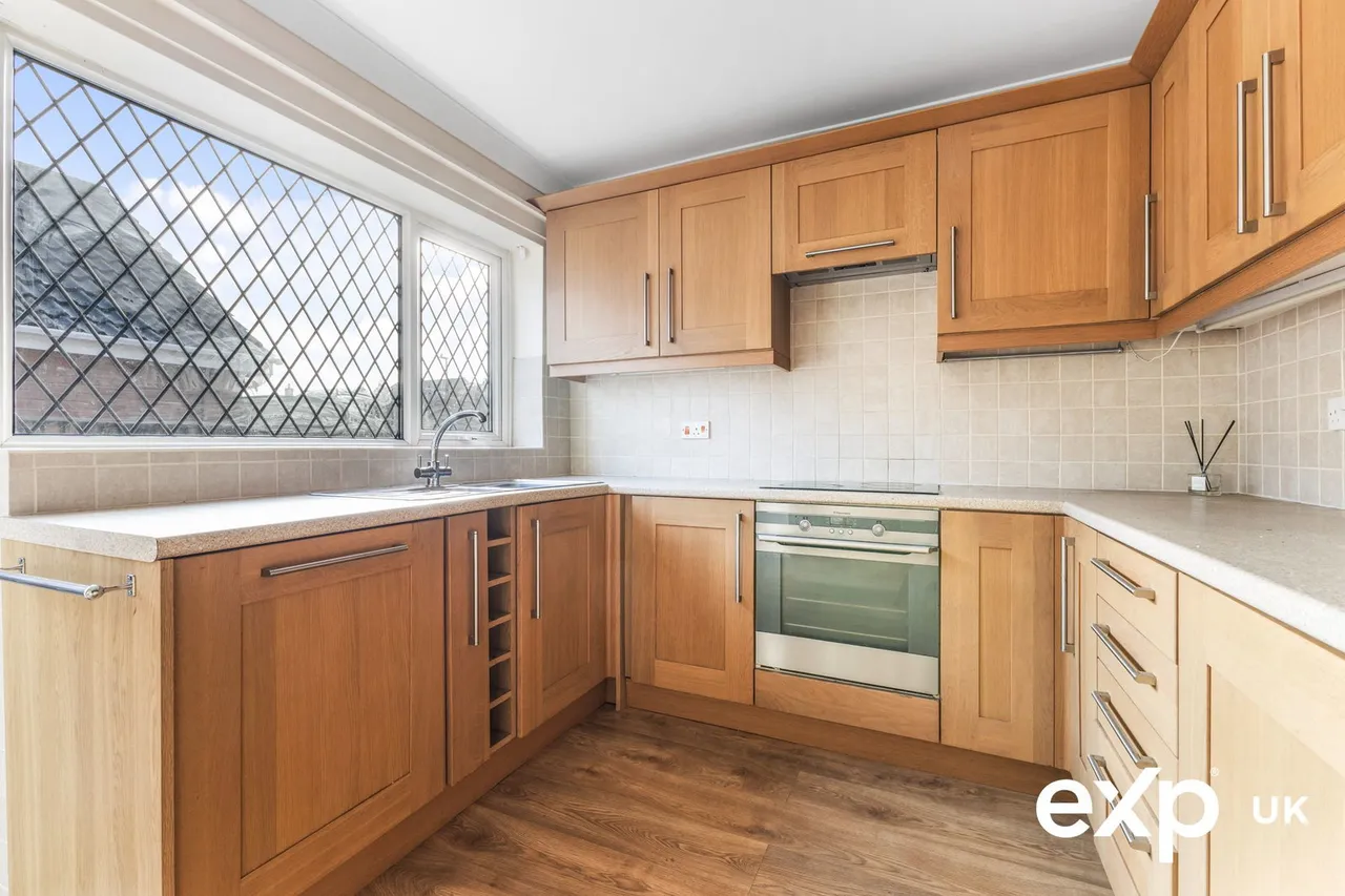 Bretton Road, Ravenshead, photo 14