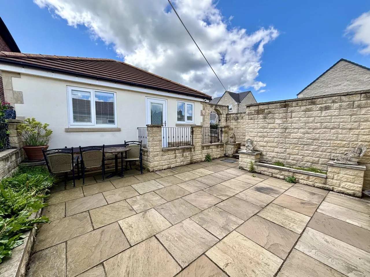 Derry Hill, Menston, LS29, photo 11