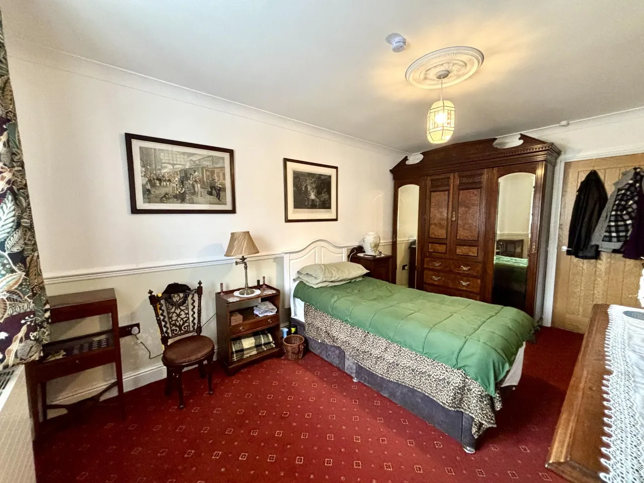 Derry Hill, Menston, LS29, photo 4