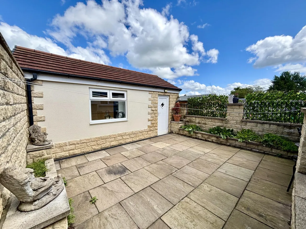 Derry Hill, Menston, LS29, photo 12