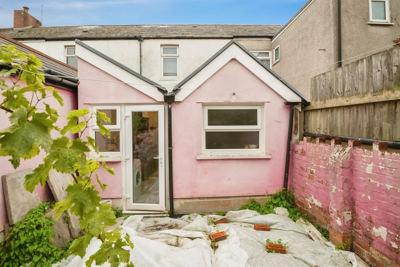 Plasnewydd Road, Roath, CF24, photo 17