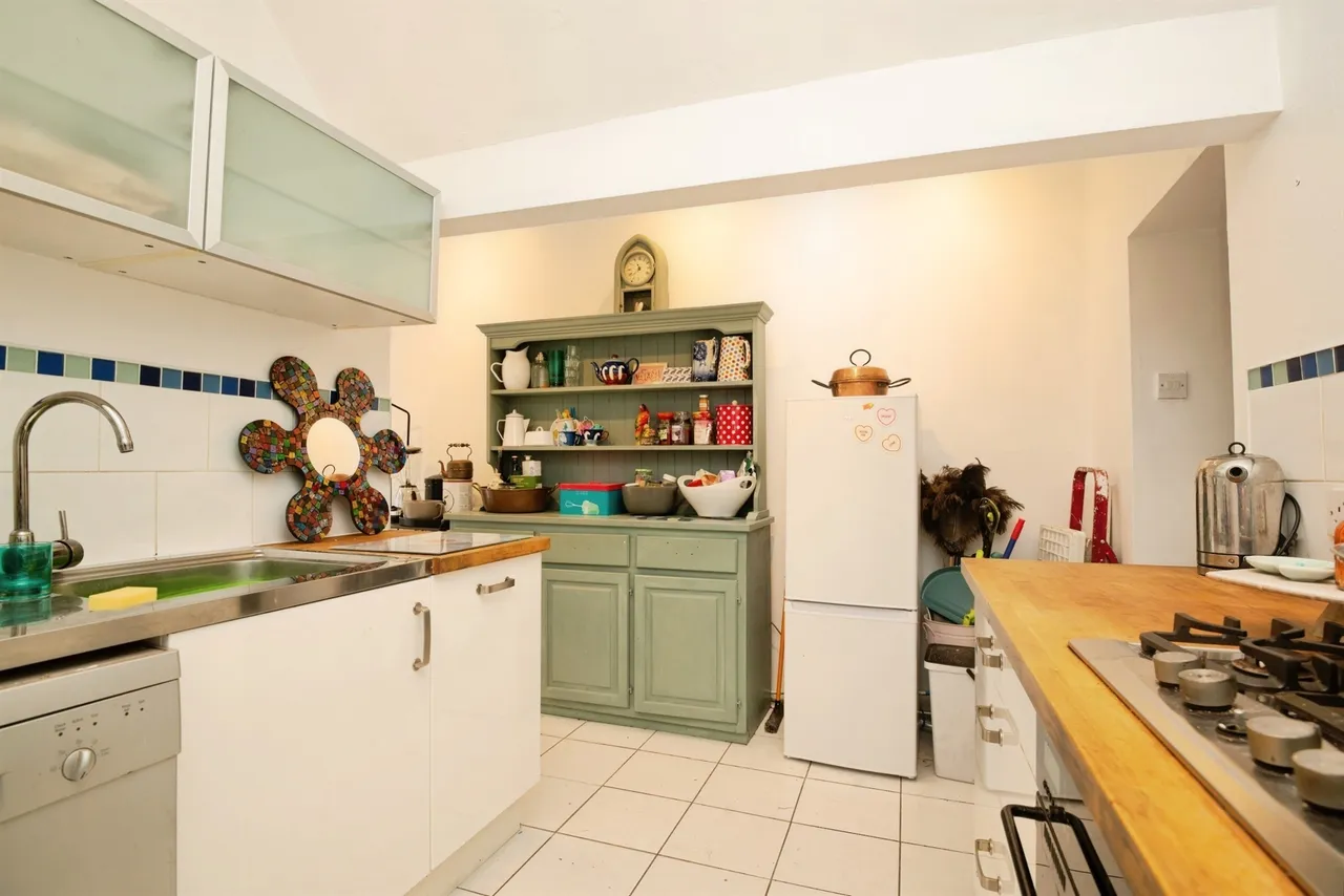 Plasnewydd Road, Roath, CF24, photo 6