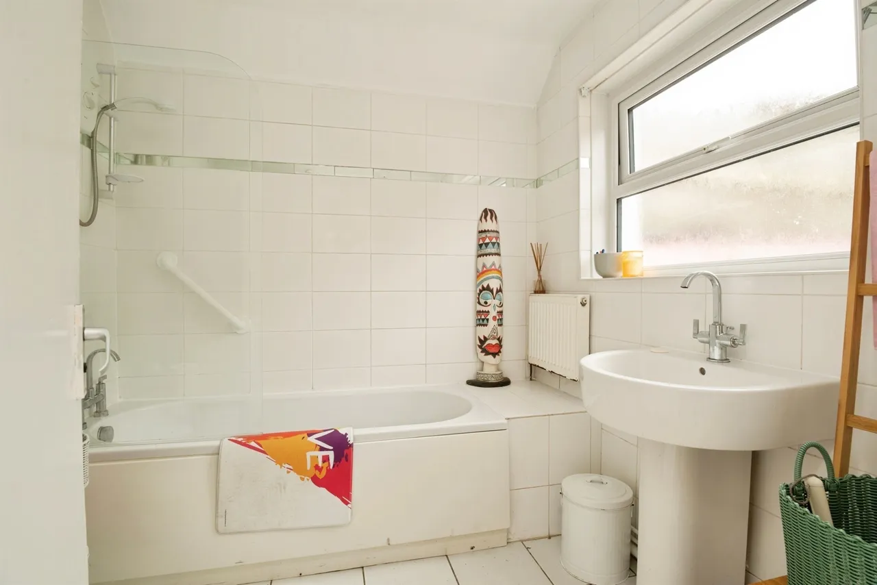 Plasnewydd Road, Roath, CF24, photo 7