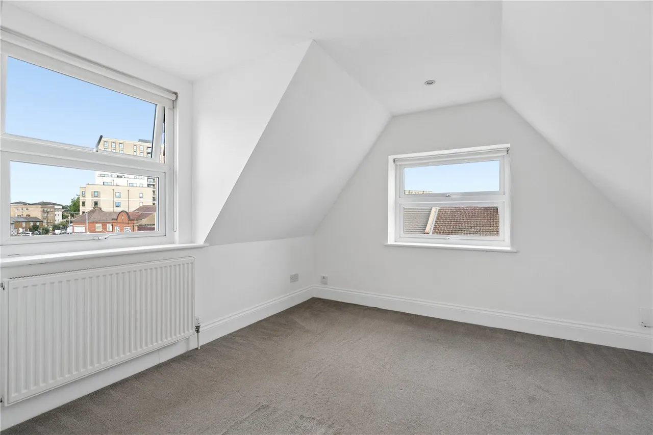 Hawks Road, Kingston upon Thames, KT1, photo 6