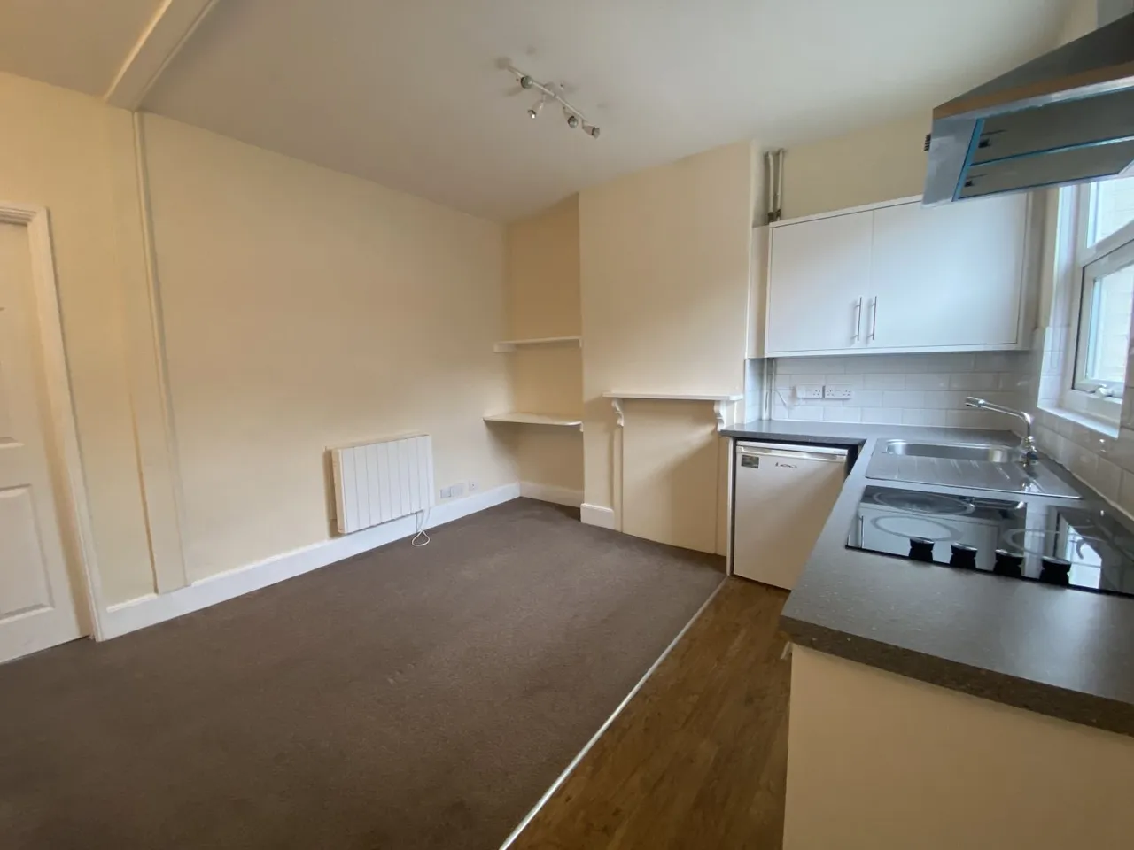 Vincent Place, Yeovil, BA20, photo 2