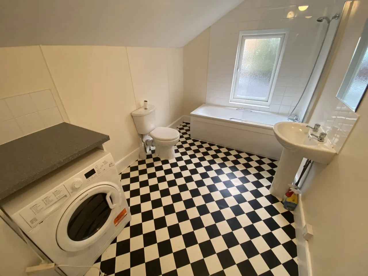 Vincent Place, Yeovil, BA20, photo 5